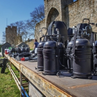 Dancing on the Ringmur 2.0. - bygge av scen. Foto: Linnea Rheborg