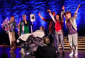 Dancing On The Ringmur III. Foto Stig Hammarstedt