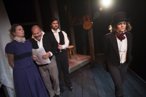 Föreställning JAG VET VEM JAG ÄR. Camilla Eriksson, Bengt-Åke Rundqvist, Erik Törner & Malin Karlsson. Foto: Stig Hammarstedt