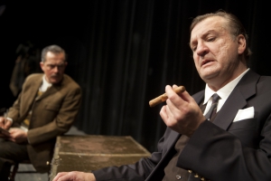 Kvinnan i svart. Foto: Stig Hammarstedt