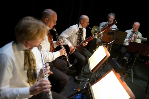 Gotlands Blåsarkvintett: Lars Linna, flöjt. David Nisbel, oboe. Magnus Dungner, klarinett. Zbigniew Jakubowski, fagott. Tomas Danielsson, horn. Foto: Stig Hammarstedt