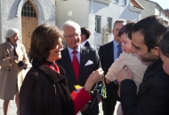 Foto från Deras Majestäter Konungen och Drottningens besök på dagens föreställning av Svenskbyborna. Visby 2014-03-29. Foto Stig Hammarstedt