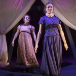 Föreställning JAG VET VEM JAG ÄR. Malin Karlsson & Camilla Eriksson. Foto: Stig Hammarstedt